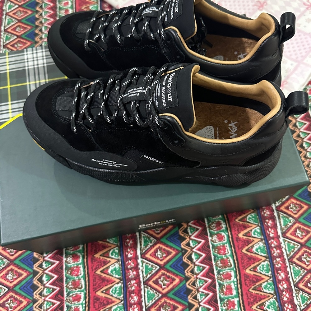 Flower Mountain Men's Black Sneakers with Tan Accents - Casual Lace-Up